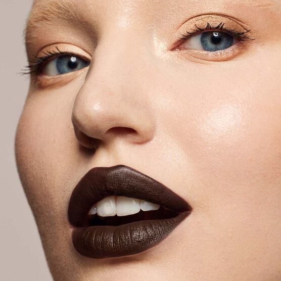 STUNNA LIP PAINT - RICH BROWN 4ml